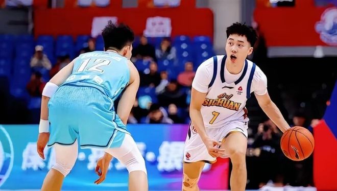 NBA冠军力挺杜伦"货比三家":活塞续约谈判陷僵局