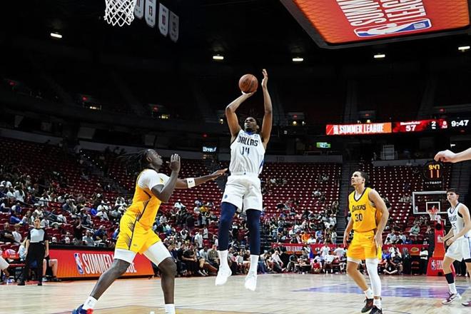 NBA总决赛对阵:马刺vs尼克斯时隔27年争冠 首战6月4日打响
