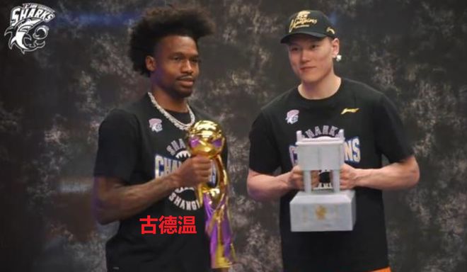中国血统!雄鹿十号签选双能卫伯里斯 舆论呼吁中国男篮归化他
