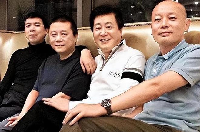 张雪回应9岁机车少年:推广青少年赛事需要榜样的力量,将拿出200万元资助青少年车手
