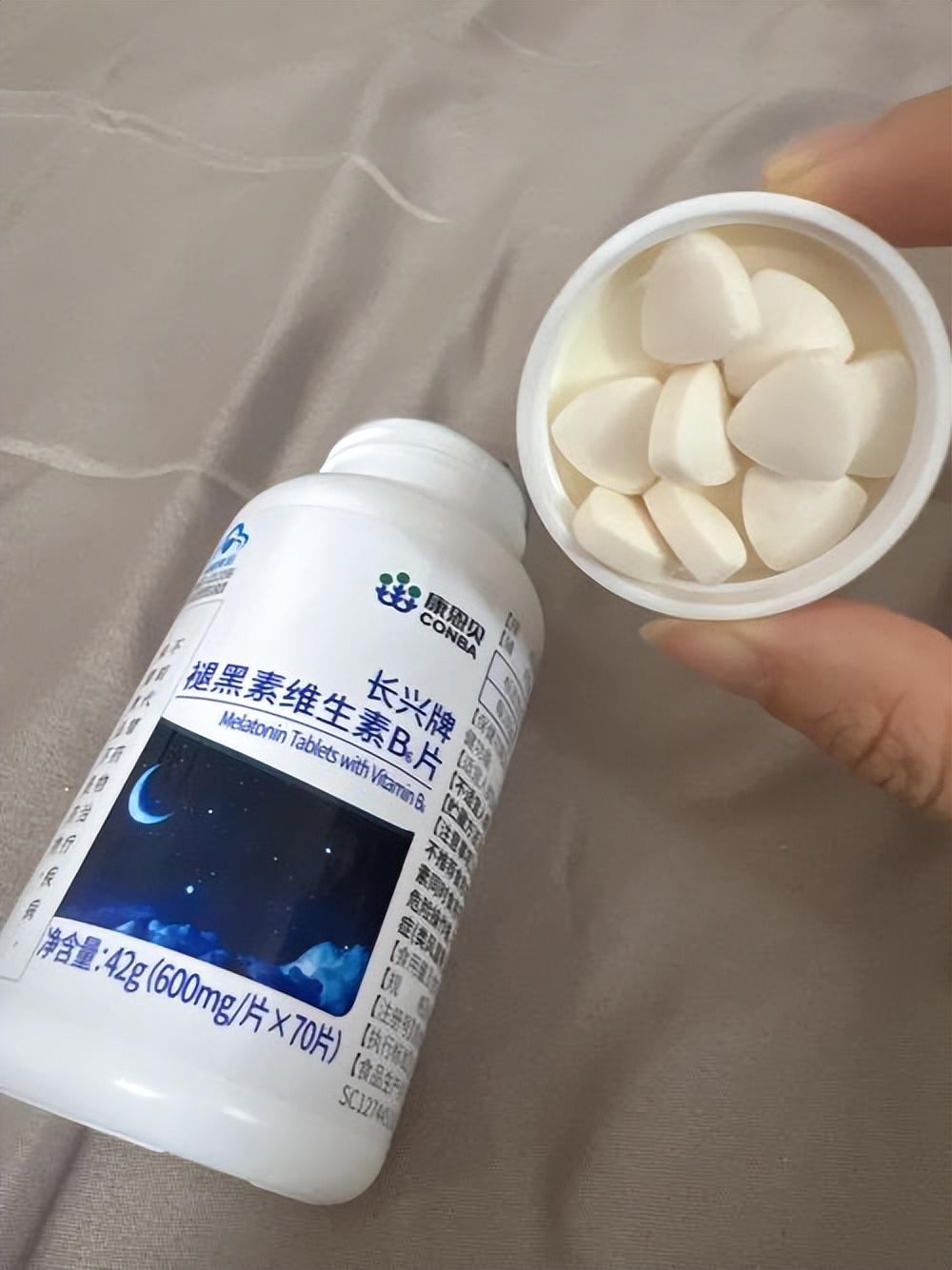 英格兰内讧？1.1亿帝星戴帽后质疑主帅：踢阿根廷我没伤！不解被弃用