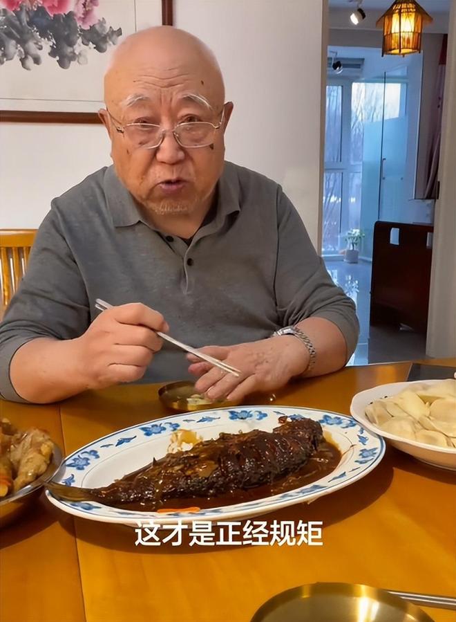 对方声称:“受害人已身亡!”女大学生携巨款独自赴深圳,深夜在酒店被警方找到