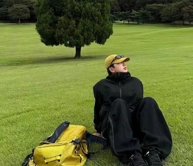世体:哈姆扎主动放弃世界杯假期,下周将跟随巴萨一线队训练